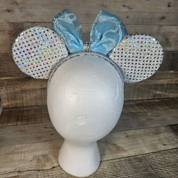 Cinderella Inspired Minnie Mouse Ears Handmade - Picture 9 of 9